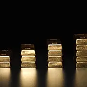 What Drives Gold’s Performance in the Short Term and How Does It Benefit You?
